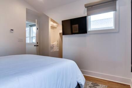 The Eastland - Lovely City Home Close To All! Нэшвилл Экстерьер фото