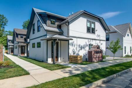 The Eastland - Lovely City Home Close To All! Нэшвилл Экстерьер фото